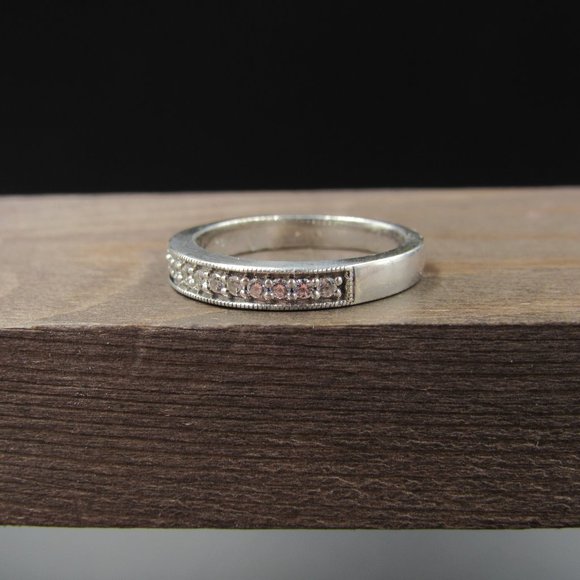 Size 6.75 Sterling Silver Cubic Zirconia Simple Band Ring Vintage - Picture 3 of 8